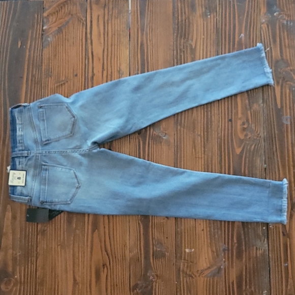 Jeans - Picture 3 of 3